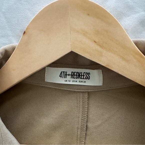 4th Reckless tan set - Picture 7 of 7